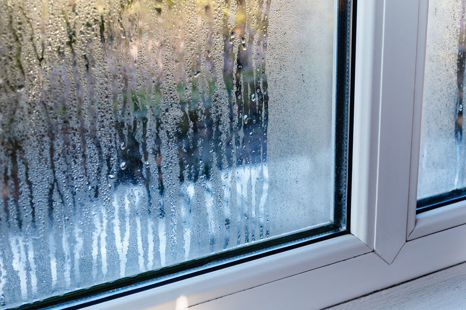 Abdichtung gegen Feuchtigkeit-Fenster
